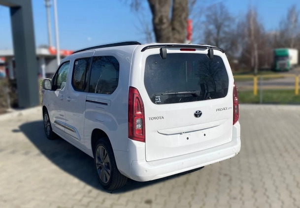 Toyota Proace City Verso cena 127900 przebieg: 7, rok produkcji 2023 z Zawichost małe 106